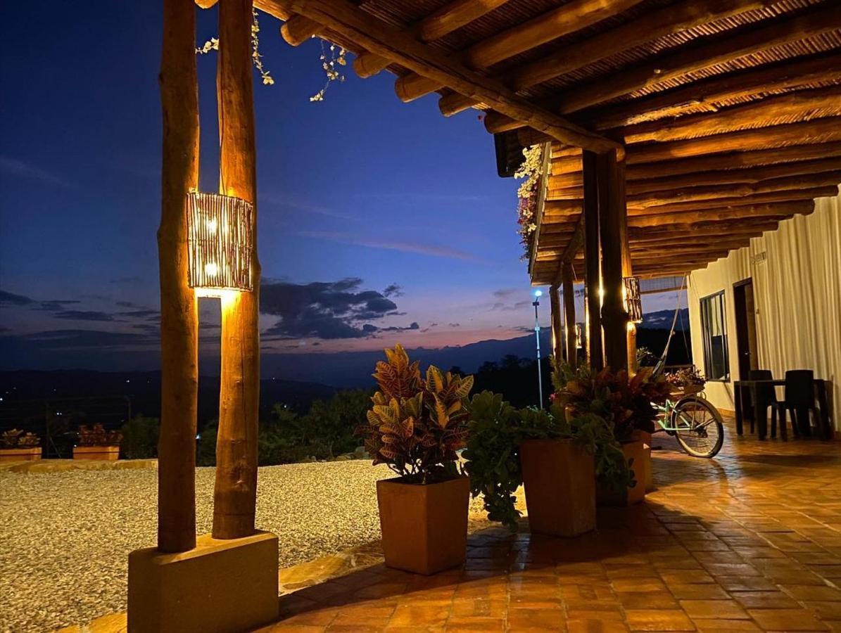 Hotel Amanee Баричара Экстерьер фото