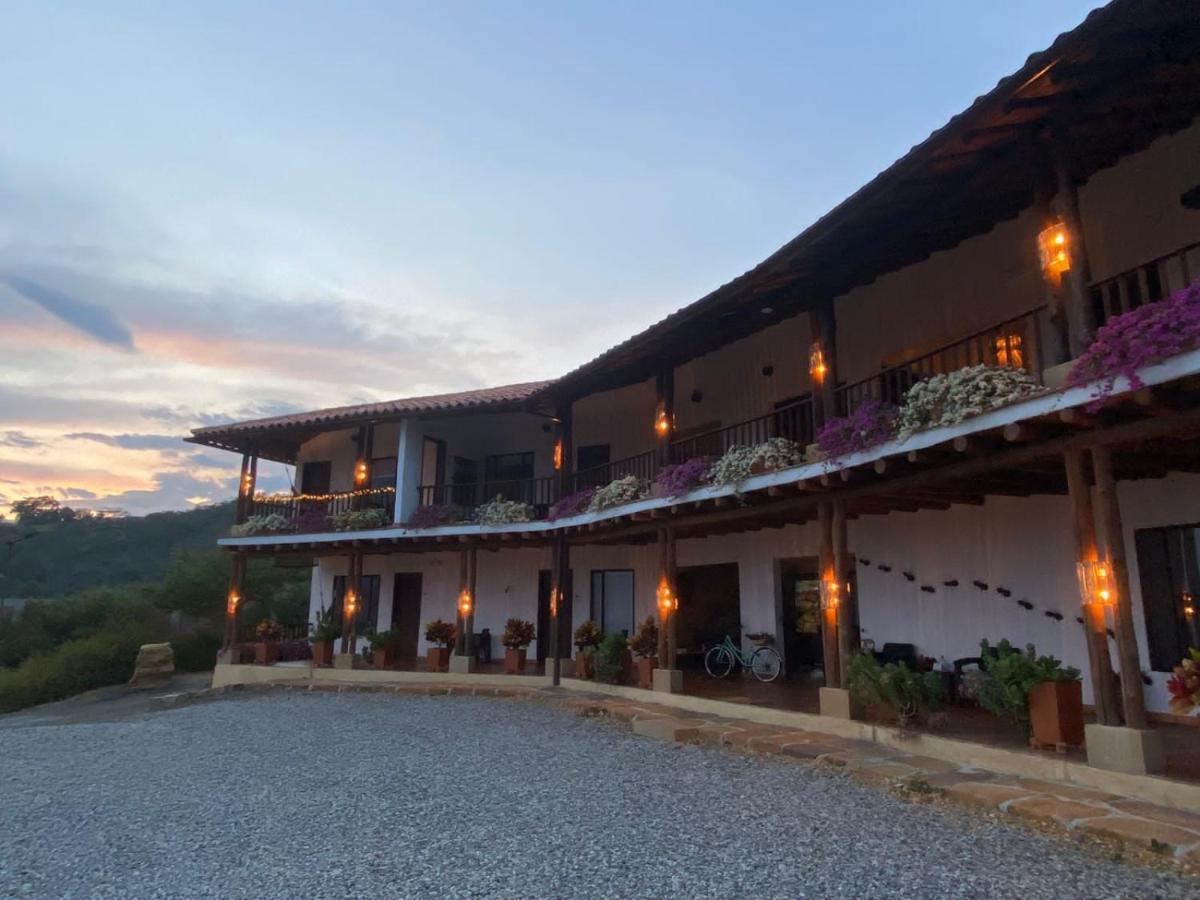 Hotel Amanee Баричара Экстерьер фото